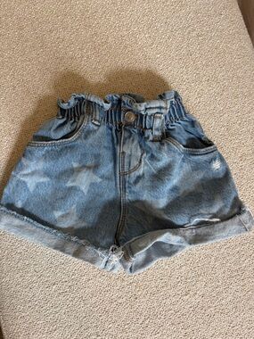 Zara Girls Paper Bag Star Print Jean Shorts – Size 3–4 Years ⭐